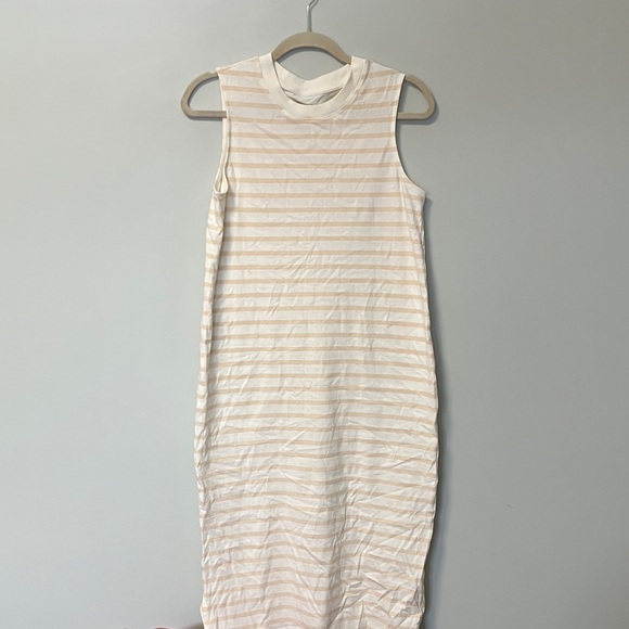 Everlane Dresses & Skirts - Everlane Sleeveless 100% Organic Cotton Striped Cream Tank Dress